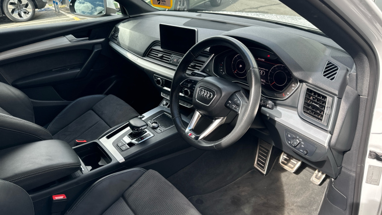 Audi Q5 40 TDI Quattro S Line 5dr S Tronic Diesel Estate